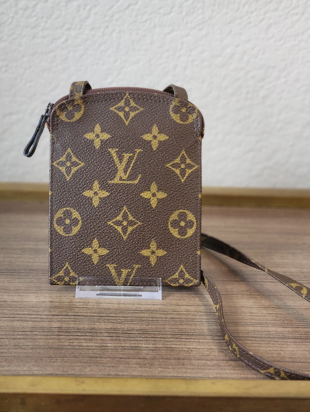Louis Vuitton Brown Monogram Pochette Secret Passport Holder With Dustbag - Picture 3 of 13